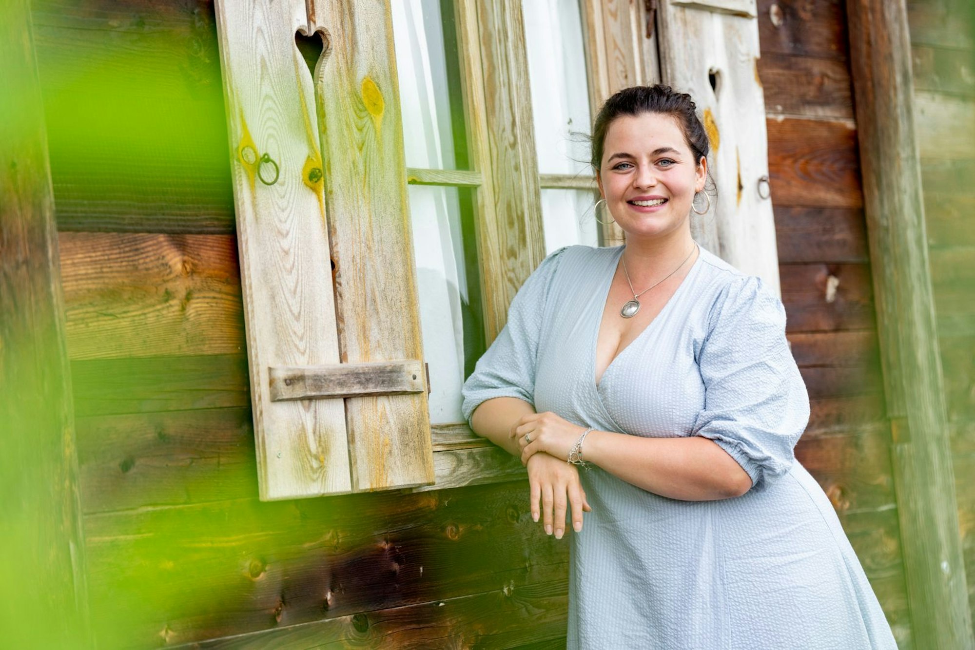 Ronja Forcher gehört zu den größten Publikumslieblingen im „Bergdoktor“-Cast. (Bild: 2022 Getty Images/Marc Conzelmann)