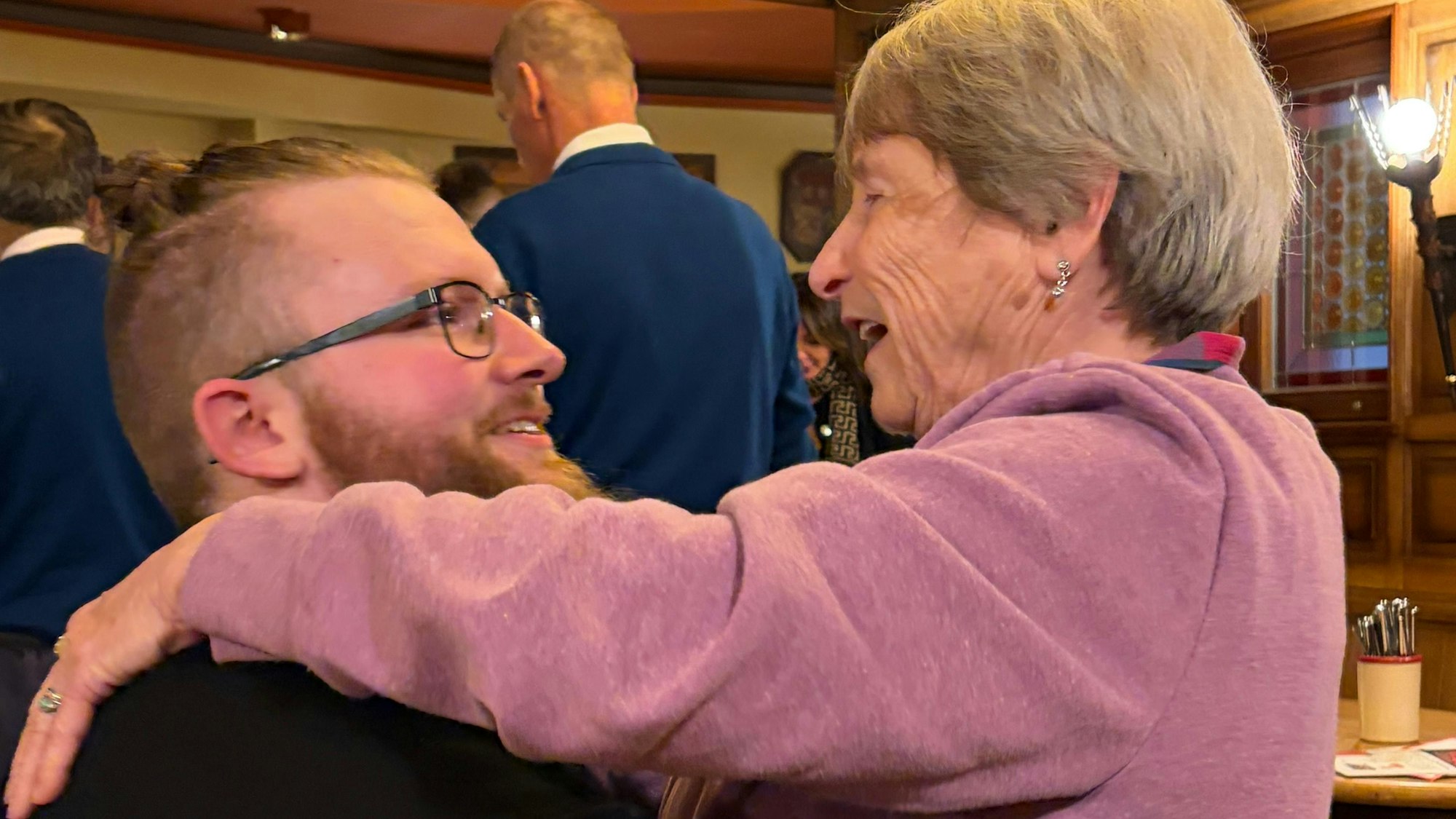Felix aus Leverkusen und „Rose“ aus den USA trafen sich in Köln.