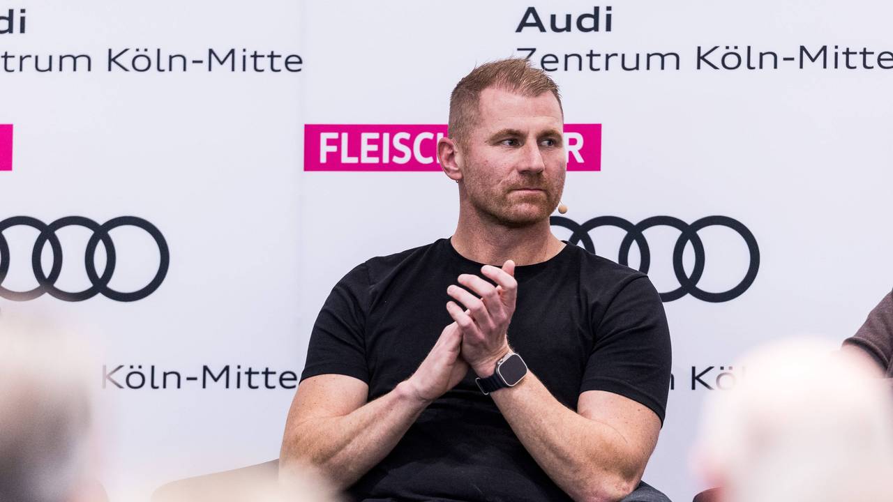 Lukas Sinkiewicz bei „E Leeve lang - Der Talk zum FC“.