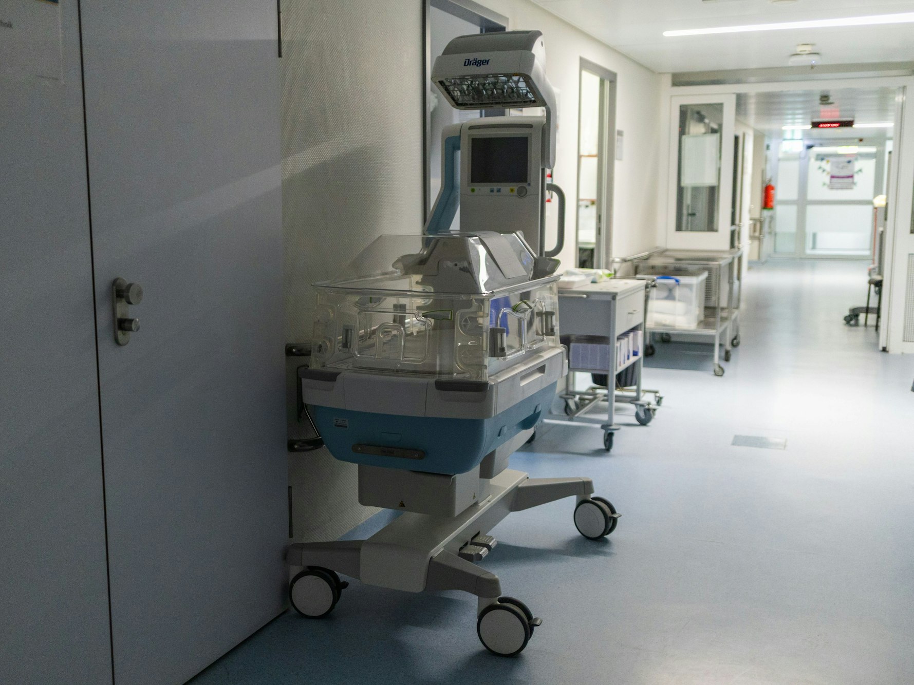In der Frauenklinik der Kölner Uniklinik gab es einen Polizeieinsatz. Das Symbolfoto zeigt die Neugeborenenstation.