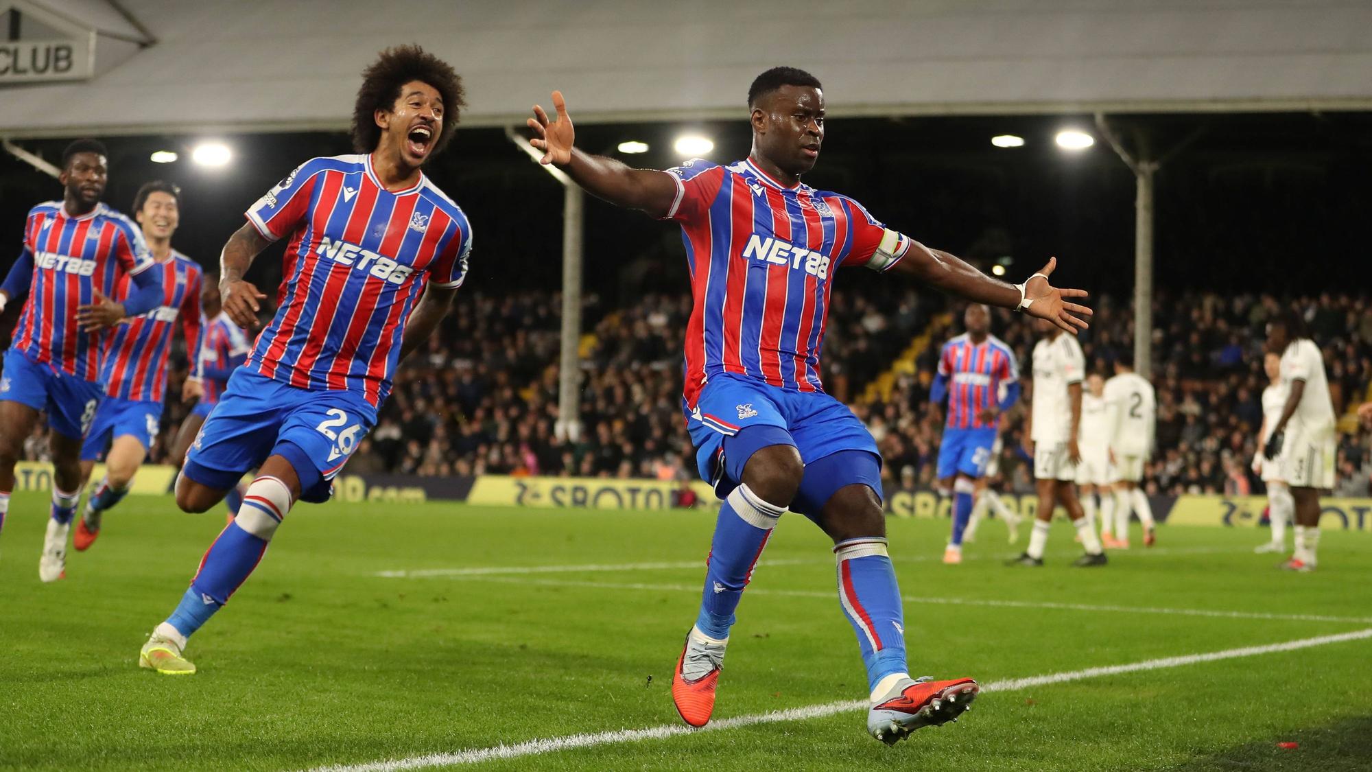 Marc Guéhi beim Torjubel für Crystal Palace.