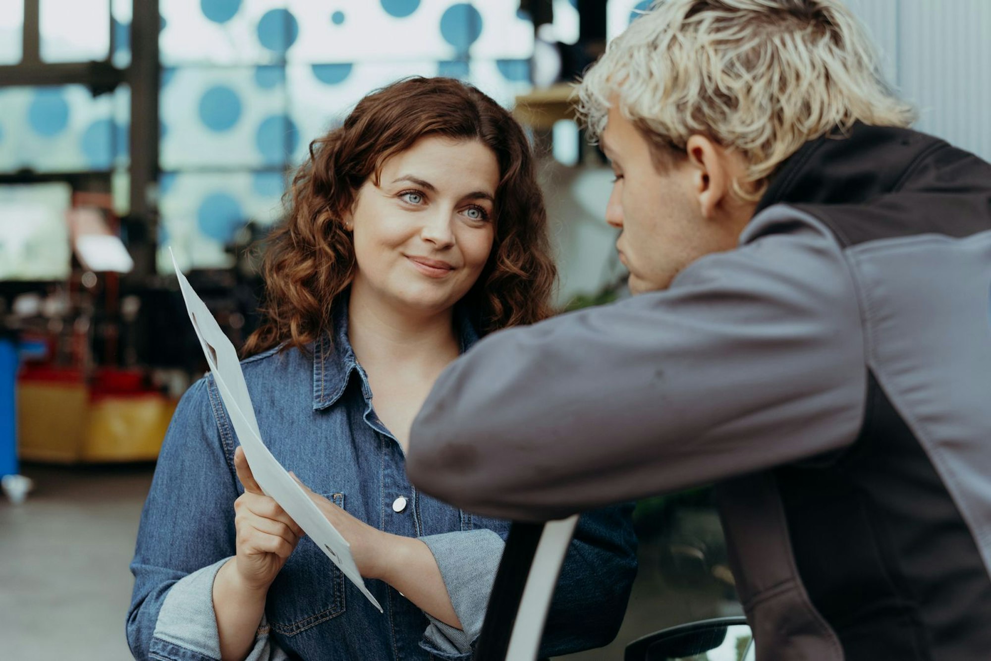„Bergdoktor“-Star Ronja Forcher hat ein ernstes Anliegen bei den Fans der ZDF-Serie. (Bild: ZDF / Sabine Finger)