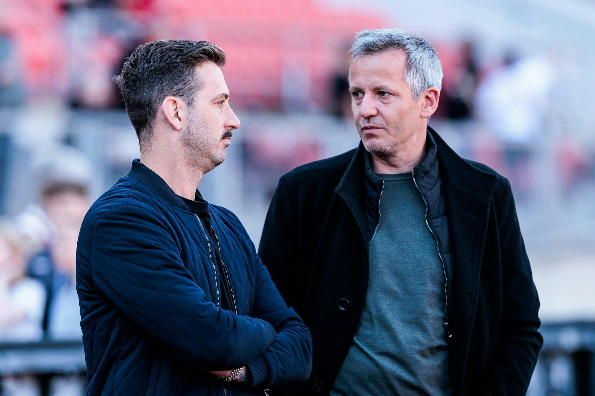 Kevin Brandenburg und Philipp Türoff im Gespräch.