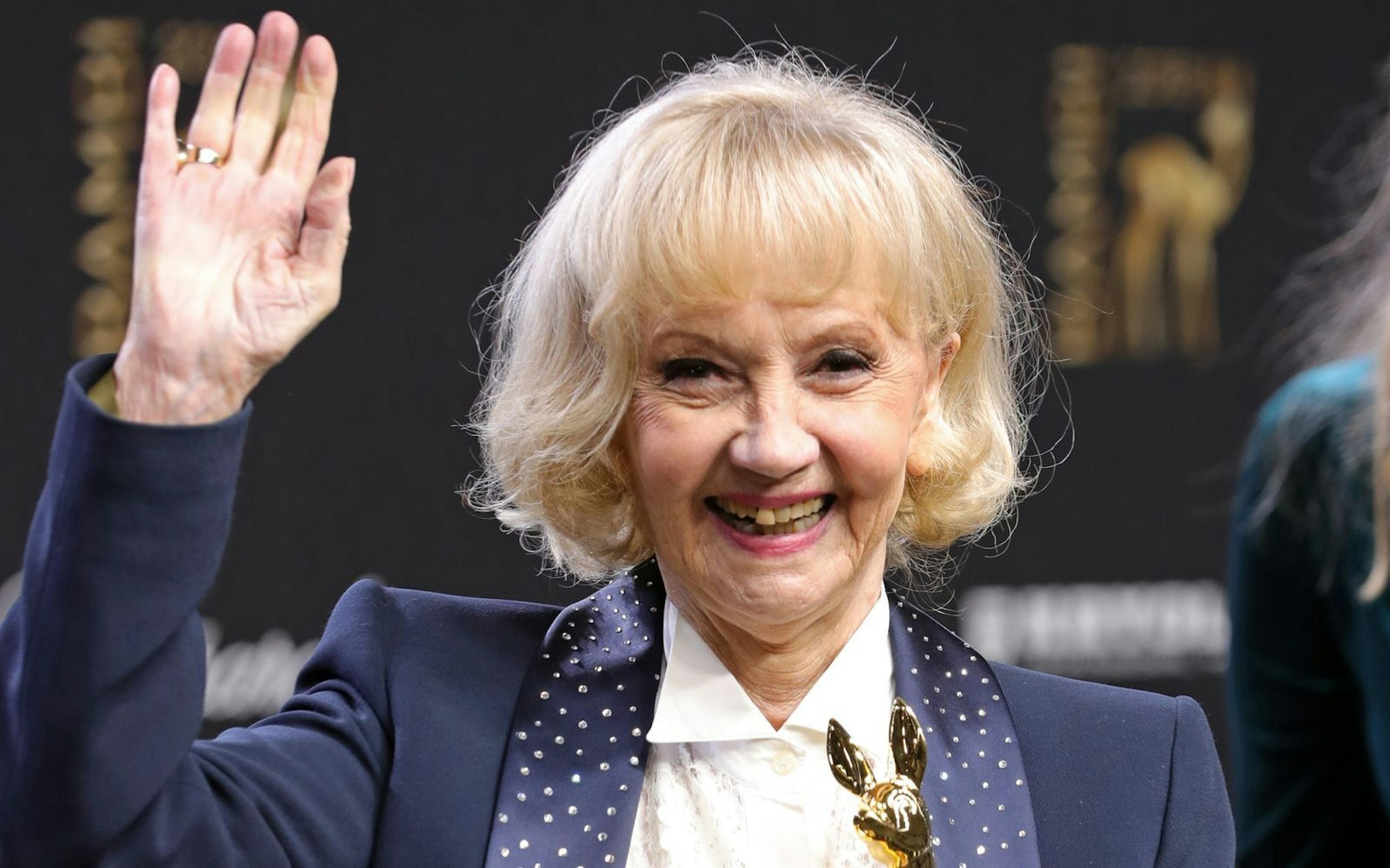 Ein Lachen, das immer noch ansteckt: 2024 feierte Liselotte Pulver ihren 95. Geburtstag. (Bild: 2018 Getty Images/Andreas Rentz)