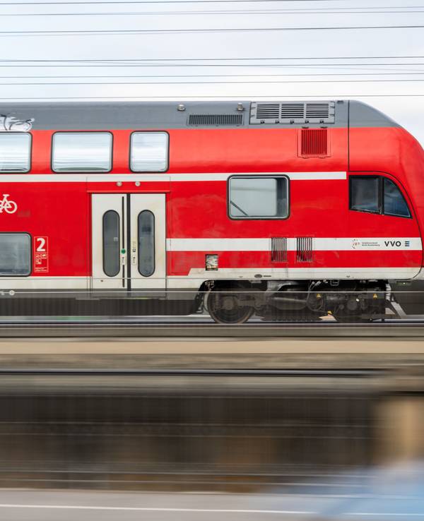 In einem Regionalexpress kam es zu einem heftigen Zwischenfall (Symbolfoto).