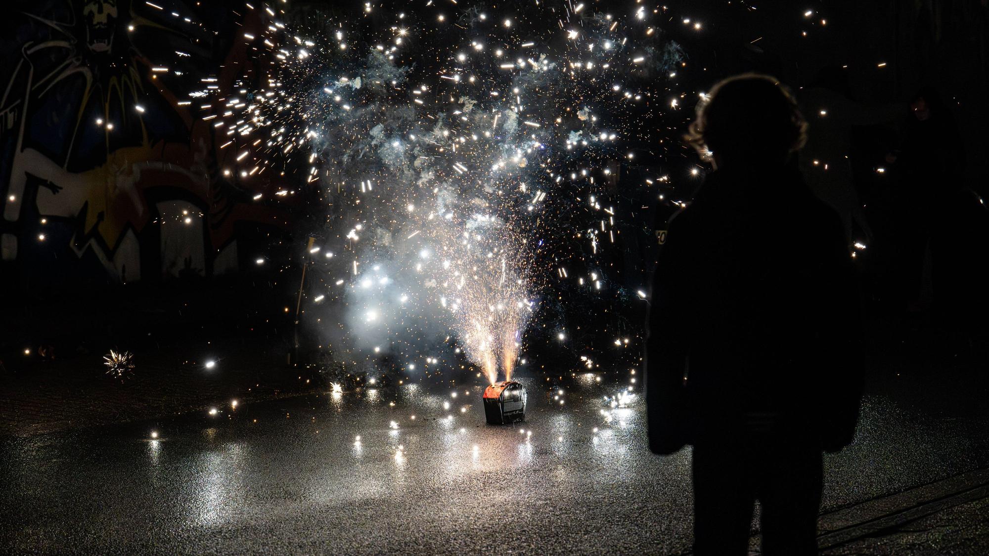 Ein fünf Jahre alter Junge ist an Neujahr kurz nach Mitternacht im Landkreis Vechta von einem Auto erfasst worden und starb (Symbolbild).