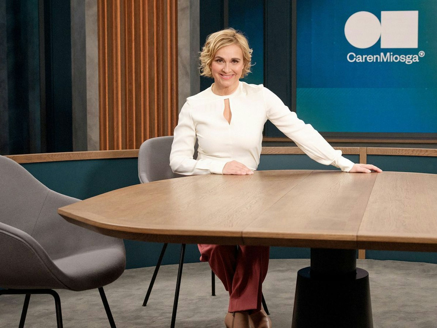 Am Sonntag, 18. Januar, kehrt Caren Miosga zurück ins Programm der ARD. (Bild: NDR/Philipp Rathmer)