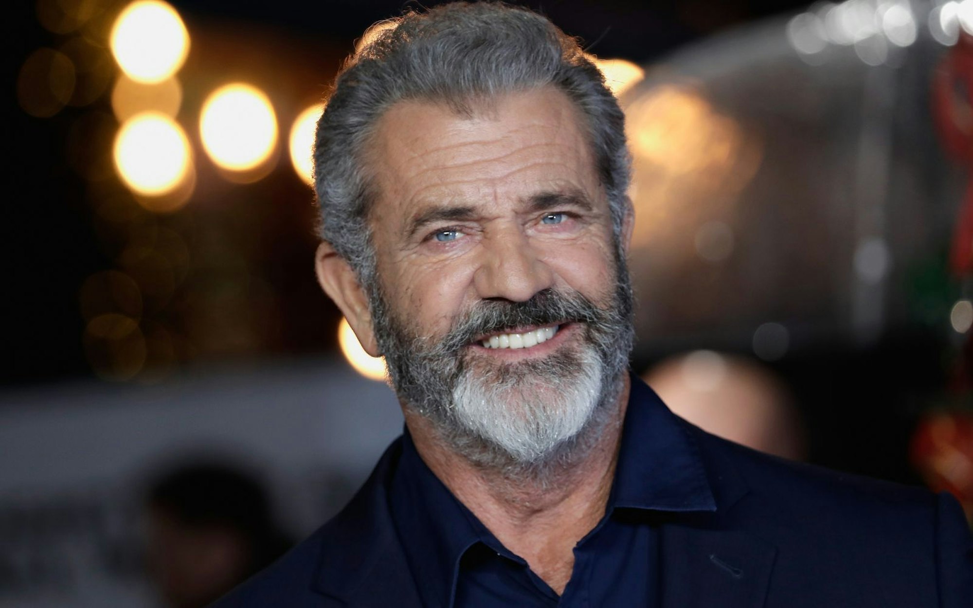 Als „Mad Max“ wurde Mel Gibson international bekannt. Mit „Braveheart“ wurde er mit einem Oscar für die beste Regieleistung des Jahres belohnt. Zwei Höhepunkte in der Karriere des Schauspielers und Regisseurs, die aber auch von manchen Tiefpunkten gesäumt ist. (Bild: John Phillips/Getty Images)