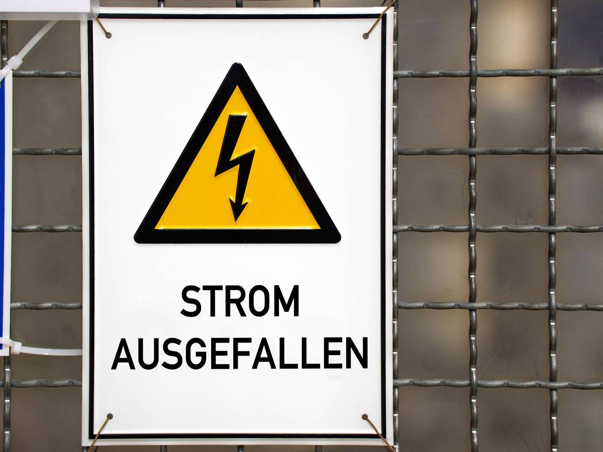 Ein Schild mit der Aufschrift Stromausfall