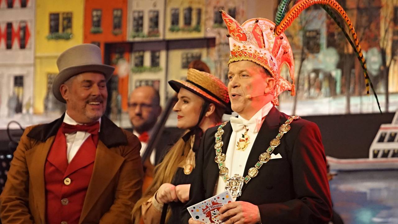 Christoph Kuckelkorn bei der Proklamation des Kölner Dreigestirns.