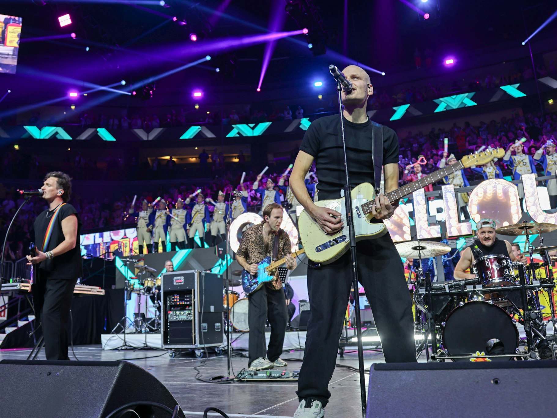 Cat Ballou beim Auftritt in der Lanxess-Arena.