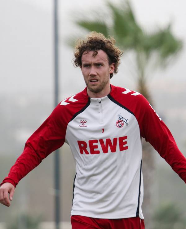 Luca Waldschmidt bei einer Einheit im Trainingslager des 1. FC Köln in Spanien..