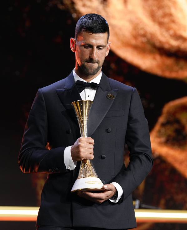 Novak Djokovic während der Globe Soccer Awards 2025 in Dubai. Seine