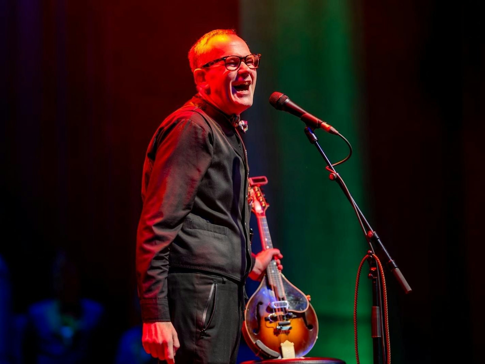 JP Weber beim Auftritt auf der Bühne.