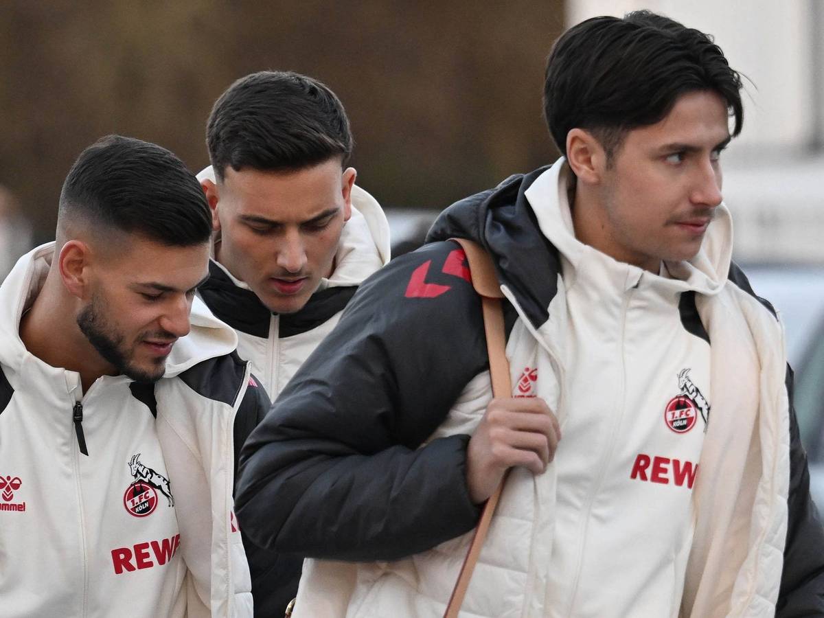 Denis Huseinbasic, Tom Krauss und Said El Mala bei der Abfahrt am Geißbockheim.