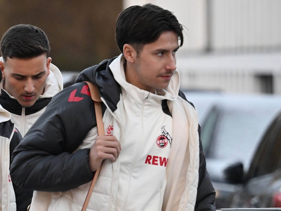 Denis Huseinbasic, Tom Krauss und Said El Mala bei der Abfahrt am Geißbockheim.