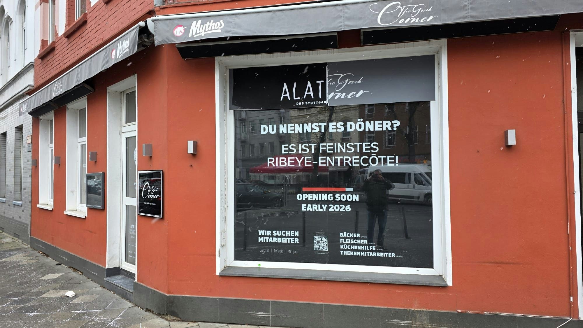 „Deutschlands bester Döner “– 2019 wurde das vom Stuttgarter Yüksel Dogan entwickelte Brot mit Steakfleisch mit diesem Titel ausgezeichnet. Jetzt öffnet eine Filiale in Düsseldorf.