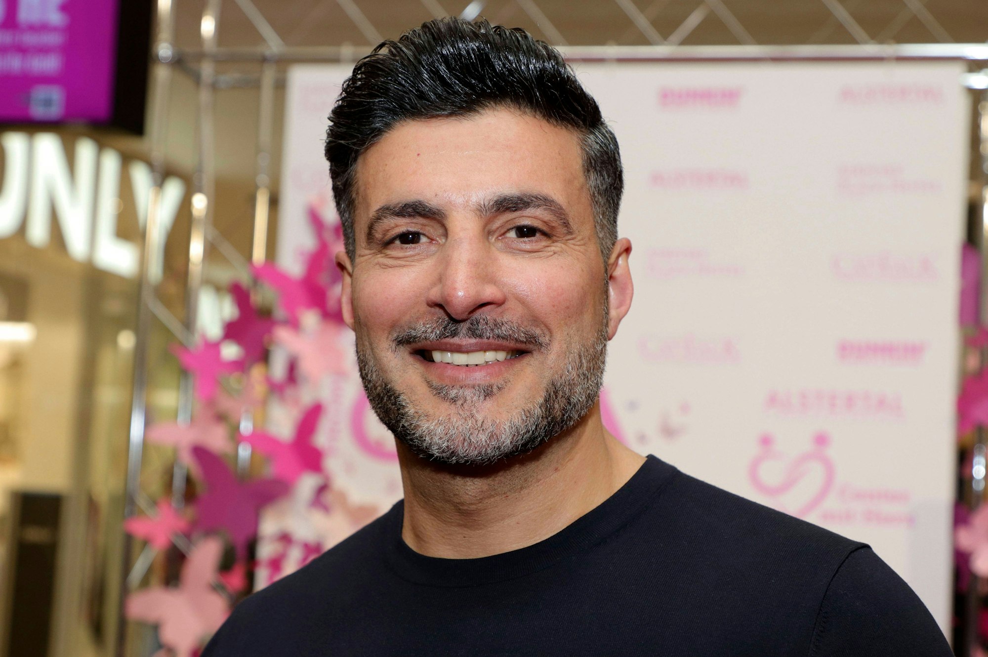 Sükrü Pehlivan beim Charity Trödel-Flohmarkt 2024 in Hamburg, wird sich um die Düsseldorfer Filiale von „Alaturka – Das Stuttgarter Original“ kümmern.