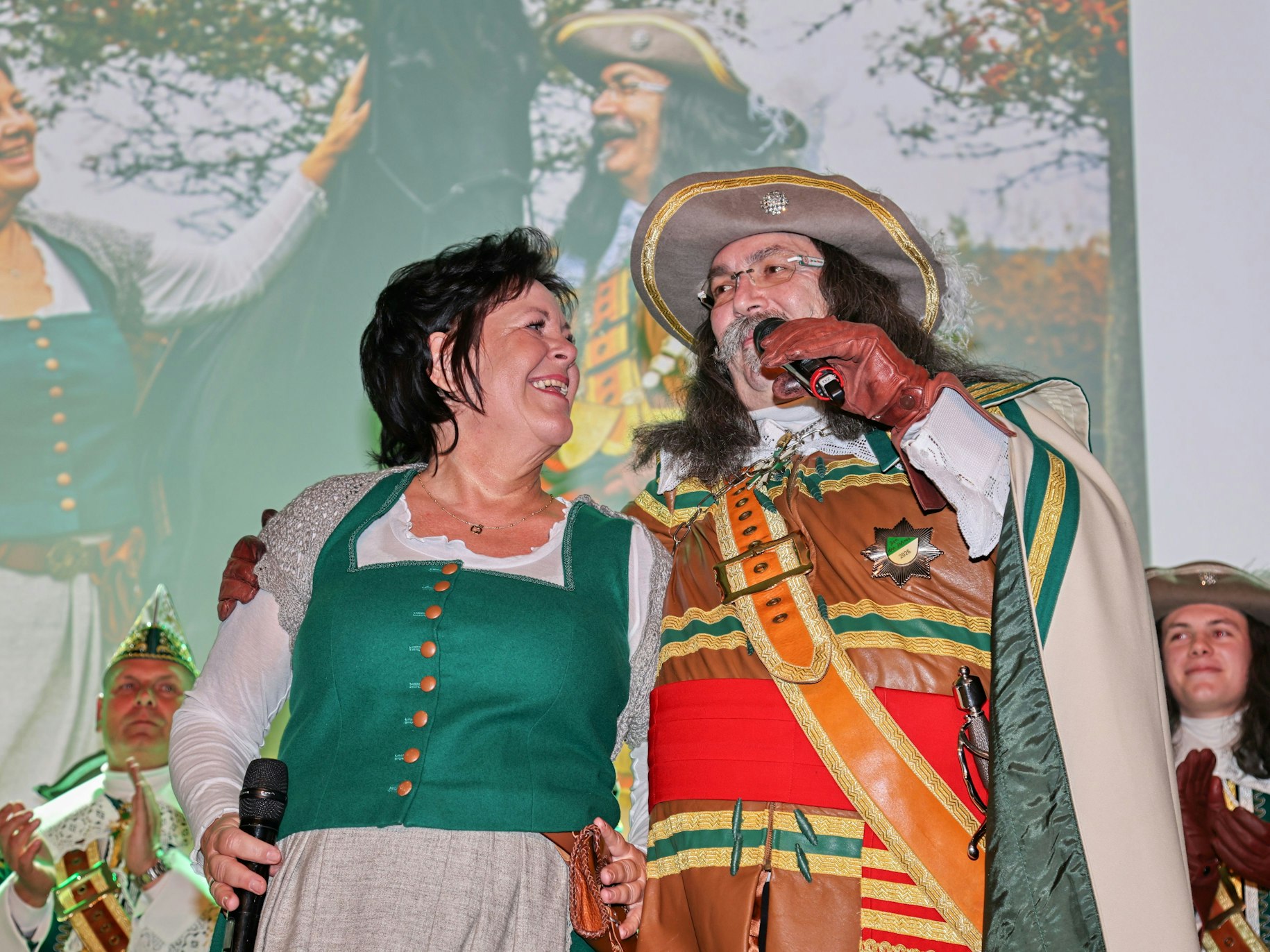 Horst-Peter Becker und seine Melanie singen als „Jan un Griet“-Paar.