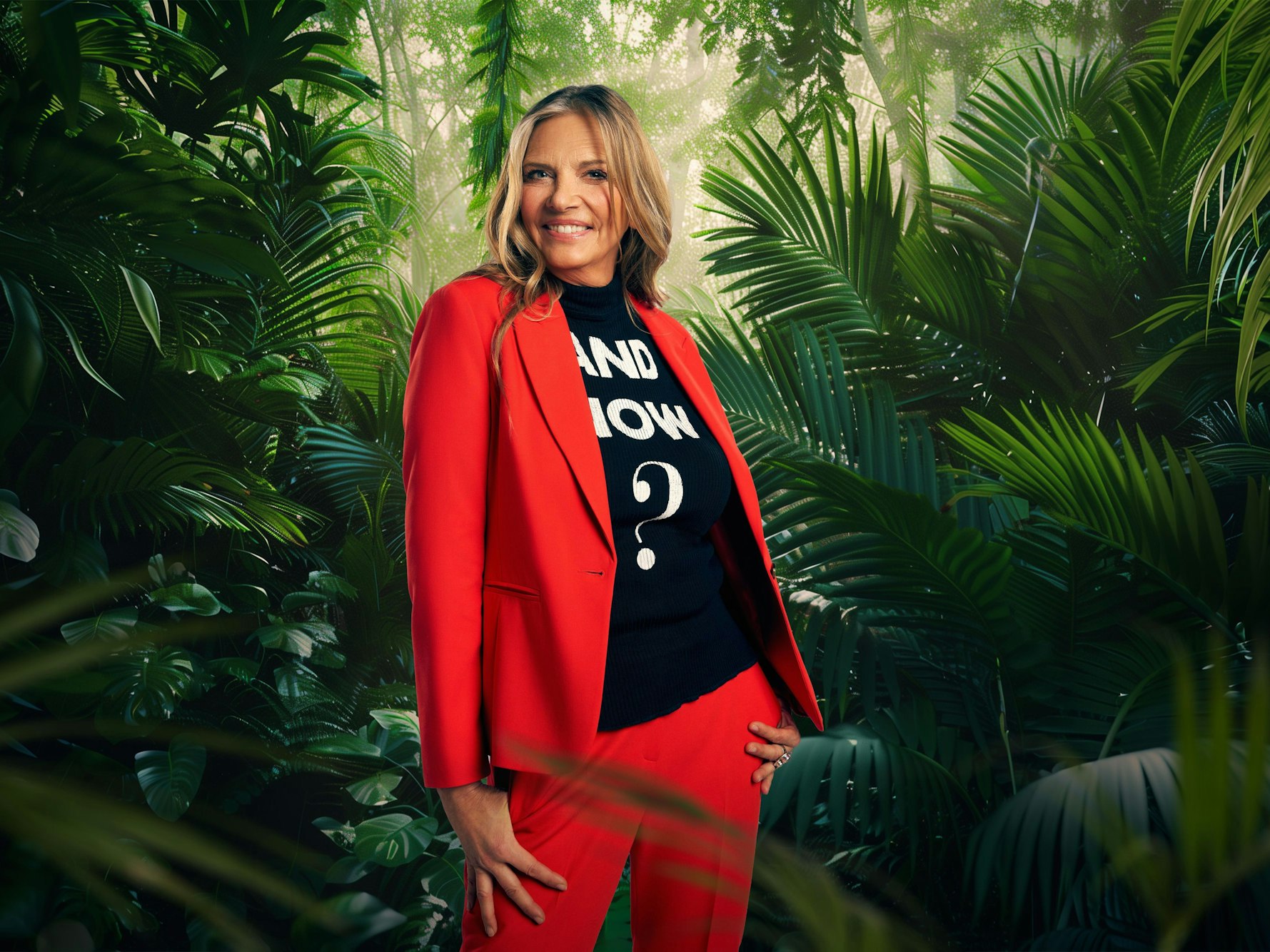 Nicole Belstler-Boettcher im roten Anzug