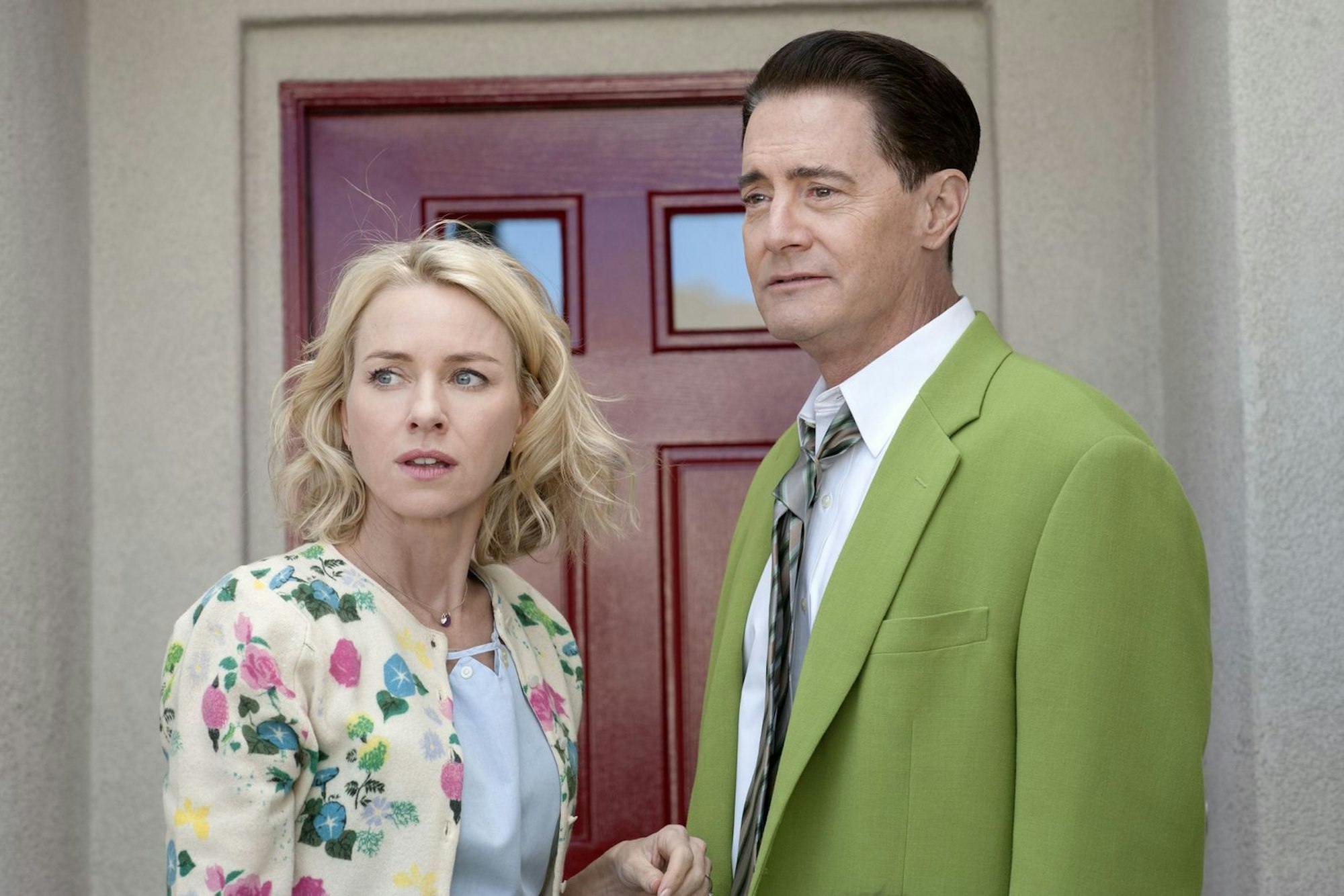 „Twin Peaks“ Season 3 hat manchmal die Anmutung einer schrillen Persiflage (Szene mit Naomi Watts und Kyle MacLachlan). (Bild: ARTE/Lynch/Frost Productions/Propaganda Films)