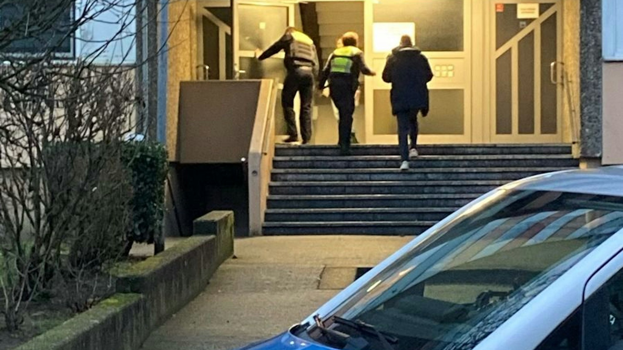 Ein Flugblatt der Polizei zu den Silvesterausschreitungen in Dormagen.