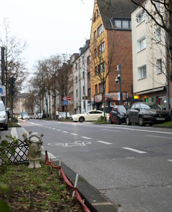 Das Foto zeigt Mietwohnungen in Köln (Symbolfoto). In Buchforst wird eine Mietwohnung ohne Heizung angeboten.