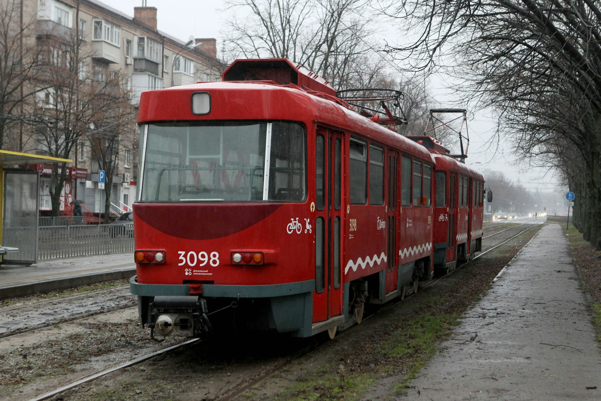 Auch der Nahverkehr war vom Stromausfall in Dnipro betroffen, die Straßenbahn fiel aus.