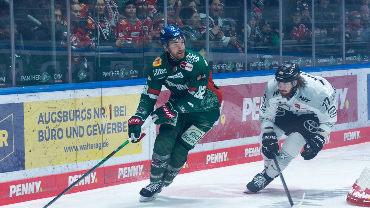 Alexandre Grenier (l.) spielte mit den Augsburger Panthern gegen seinen Ex-Klub Kölner Haie.