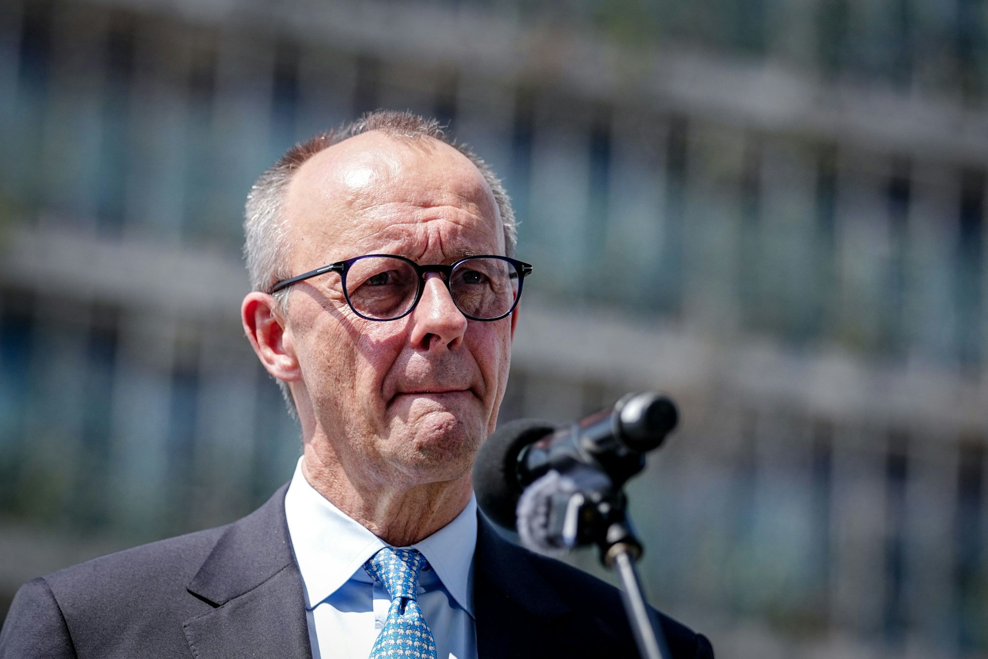 Bundeskanzler Friedrich Merz (CDU, hier am 13. Januar in Indien) ) rechnet angesichts der Massenproteste im Iran mit einem baldigen Ende der dortigen Staatsführung.