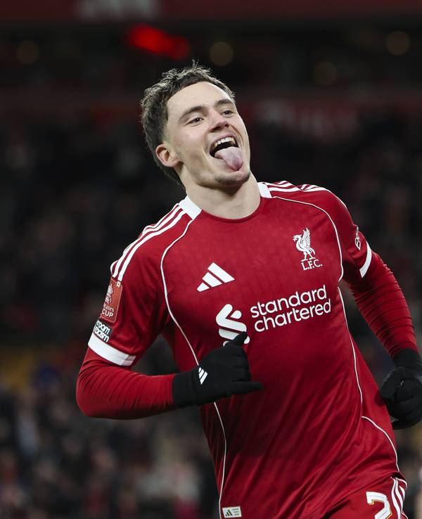 Florian Wirtz jubelt im Trikot des FC Liverpool