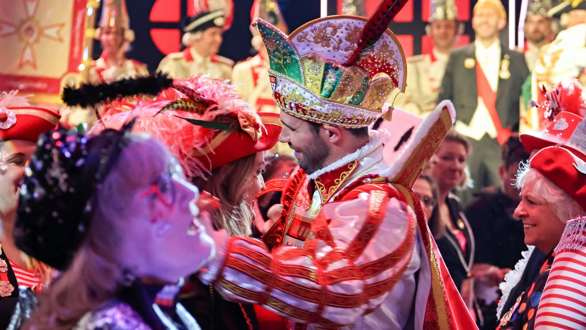 Prinz Niklas I. bei seiner Freundin Katrin.