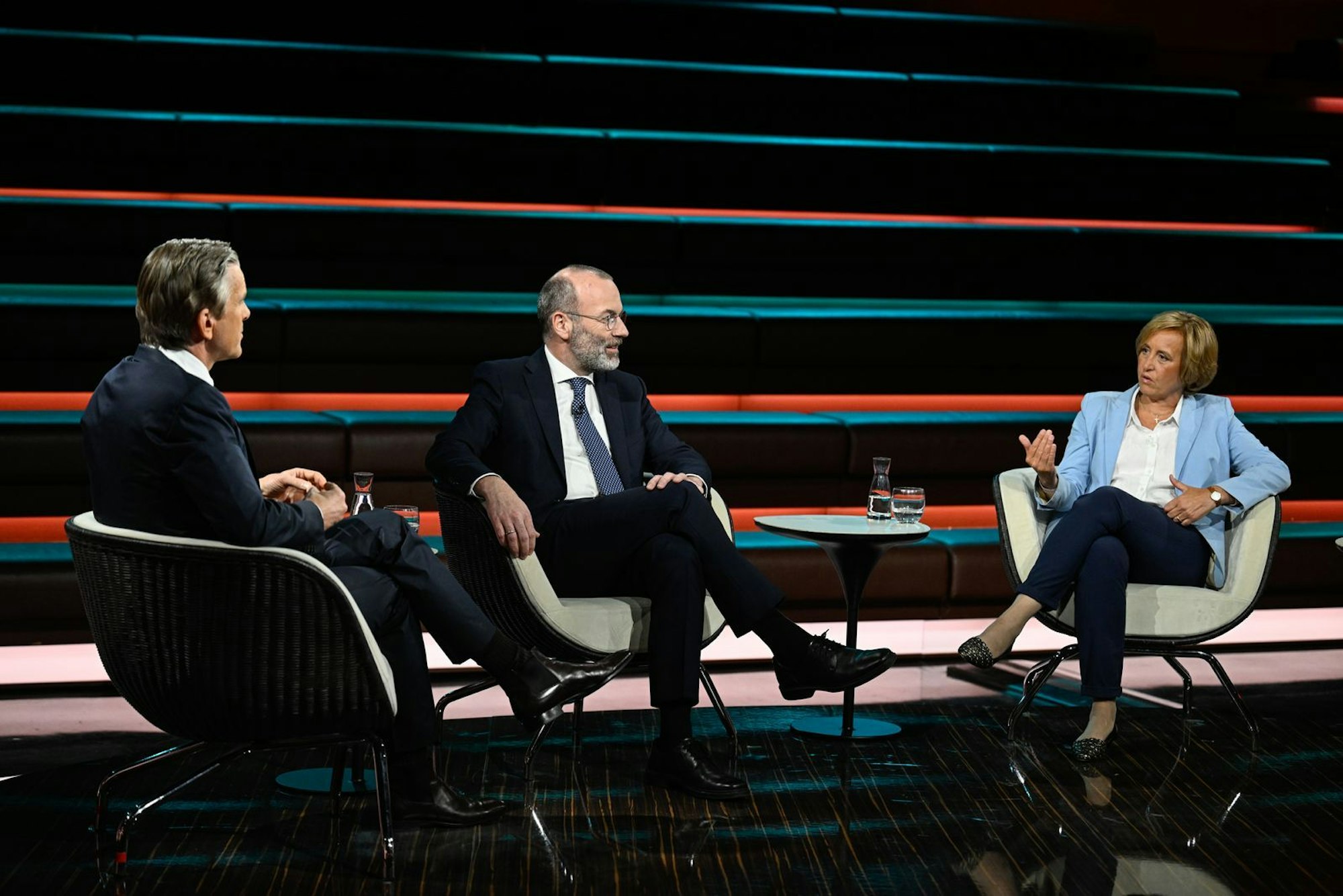 Lanz konnte den Ausführungen von Beatrix von Storch wenig abgewinnen. (Bild: ZDF / Markus Hertrich)