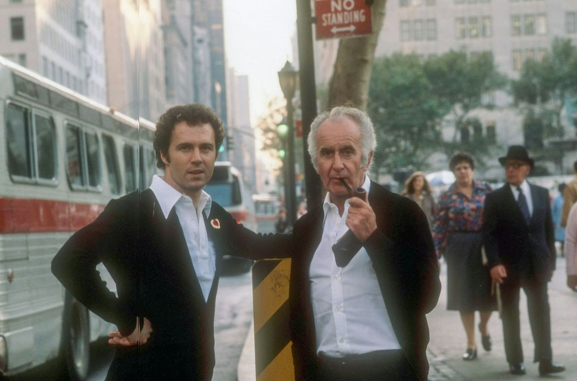 Robert Schwan (rechts) gilt als „Erfinder“ der Lichtgestalt Franz Beckenbauer. Er war Manager, Berater und wichtigster Freund. (Bild: Imago / Horst Müller)