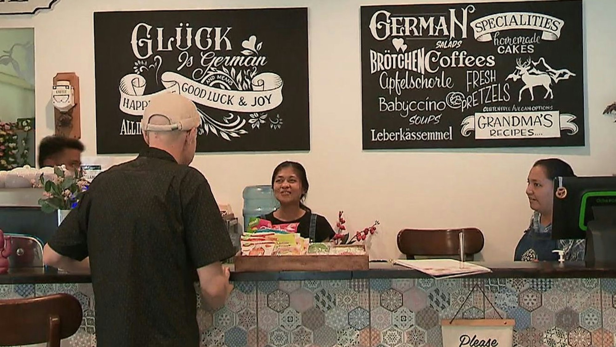 Seinen Kolleginnen und Kollegen verdankt Matthias sein Leben. (Bild: VOX)