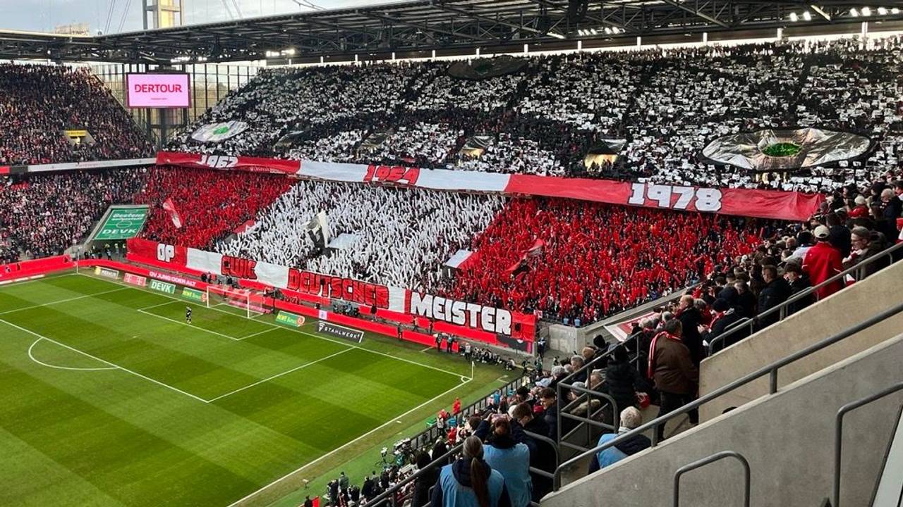 FC-Choreo im Stadion.