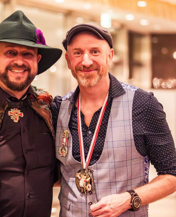 Martin Schopps zusammen mit Dirk Wissmann im Foyer.