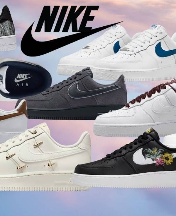 Nike Air Force 1 Schuhe und Sneaker Modelle vor einem blau-rosa Wolkenhimmel in der Morgendämmerung.