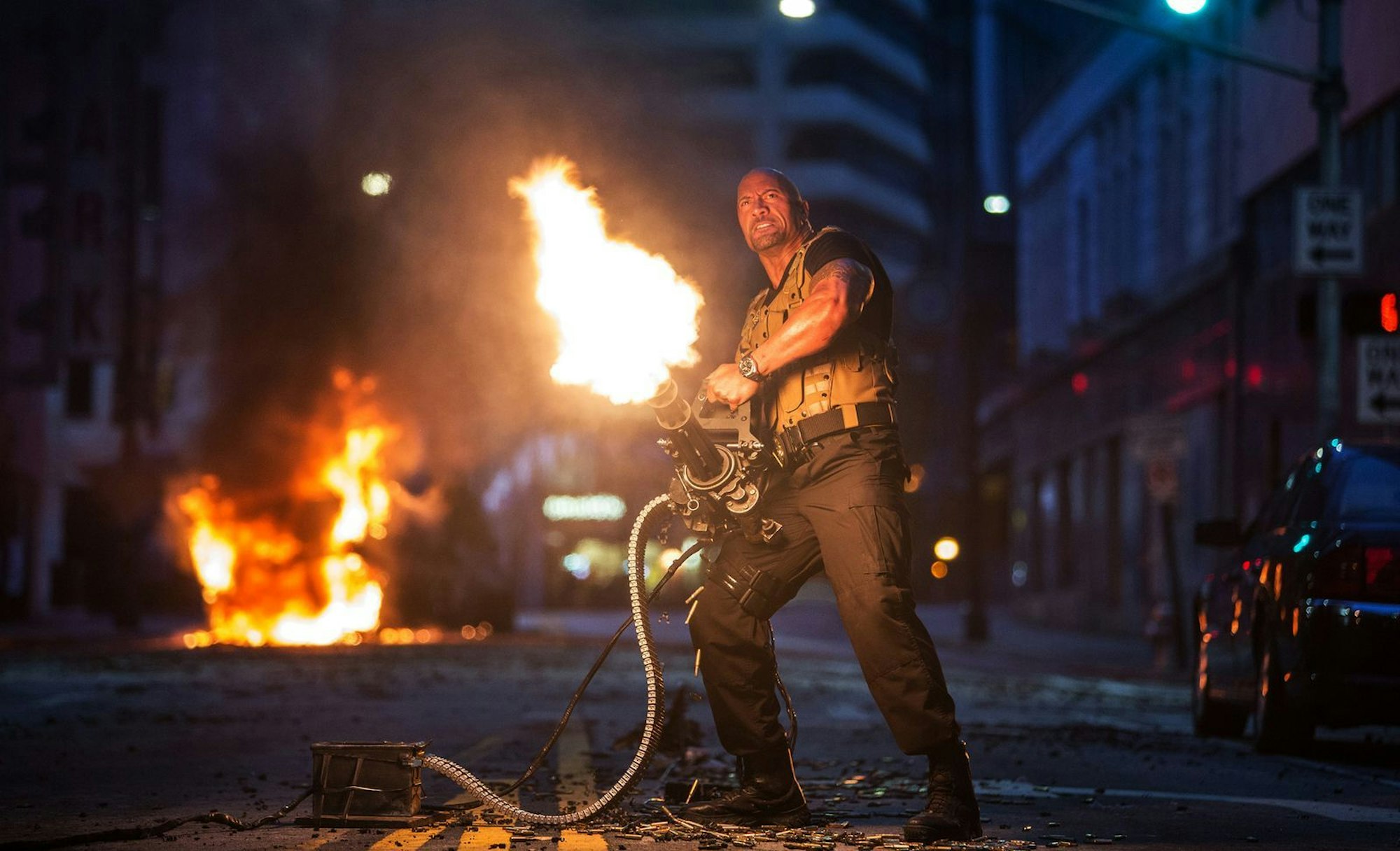 Da geht's heiss her! Auch Dwayne „The Rock“ Johnson darf in „Fast & Furious 7“ wieder mitmischen. (Bild: RTL / Universal Pictures)