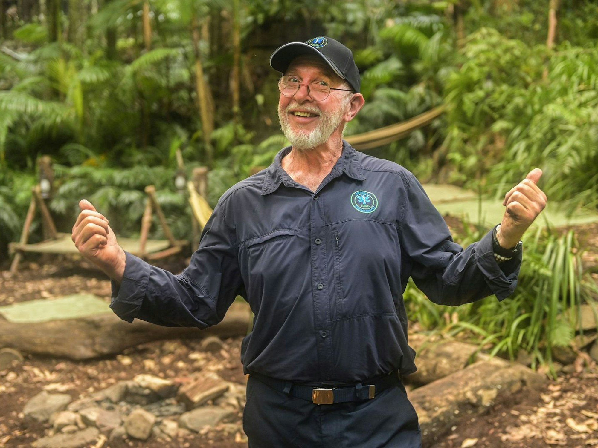 Betreuer und Sanitäter Dr. Bob hat vor dem Start des Dschungelcamps einen klaren Favoriten unter den Promis. (Bild: RTL / Stefan Thoyah)