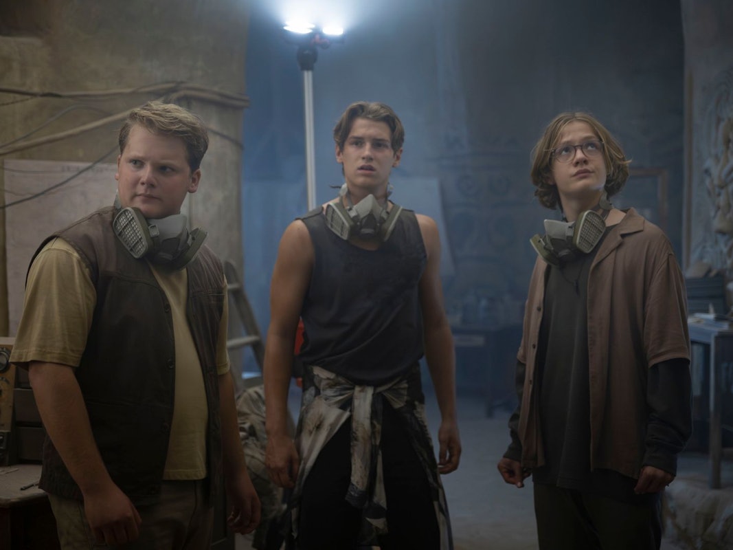 Bei ihrem neuen Fall verschlägt es die ??? auf eine verfluchte Vulkaninsel: „Die drei ??? - Toteninsel“ ist ab sofort im Kino zu sehen. (Bild: Tomás Correa/Wiedemann und Berg Film GmbH/Deutsche Columbia Pictures Filmproduktion GmbH)