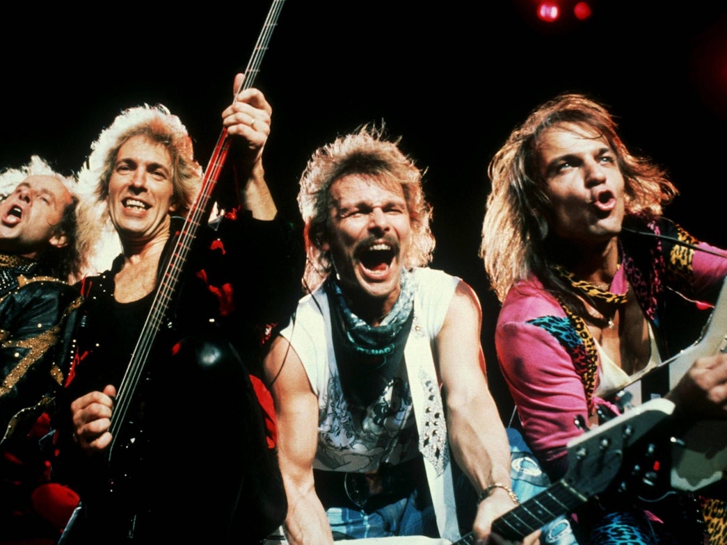 Klaus Meine, Francis Buchholz, Rudolf Schenker und Matthias Jabs bei einem Auftritt 1988.
