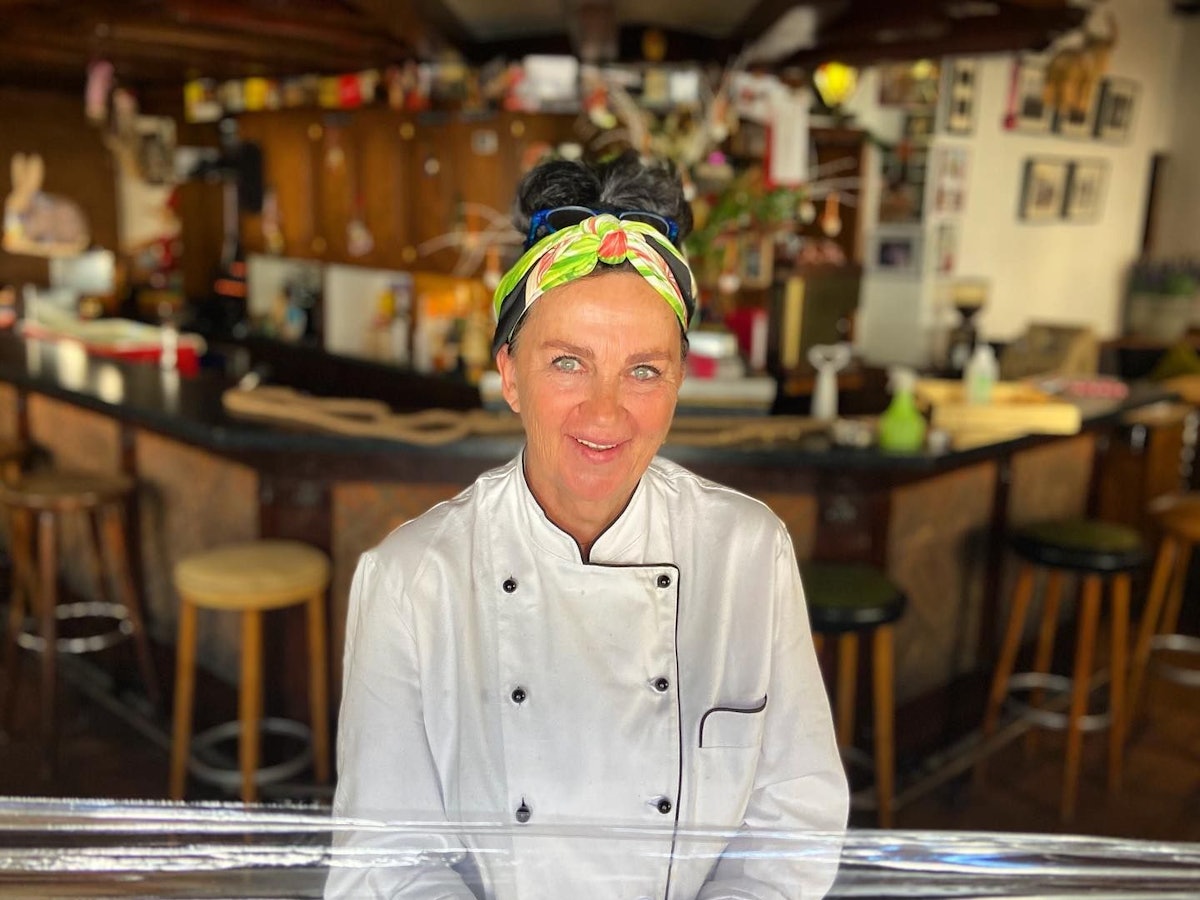 Das Schill-Eck mit Wirtin Monika schließt Ende März.