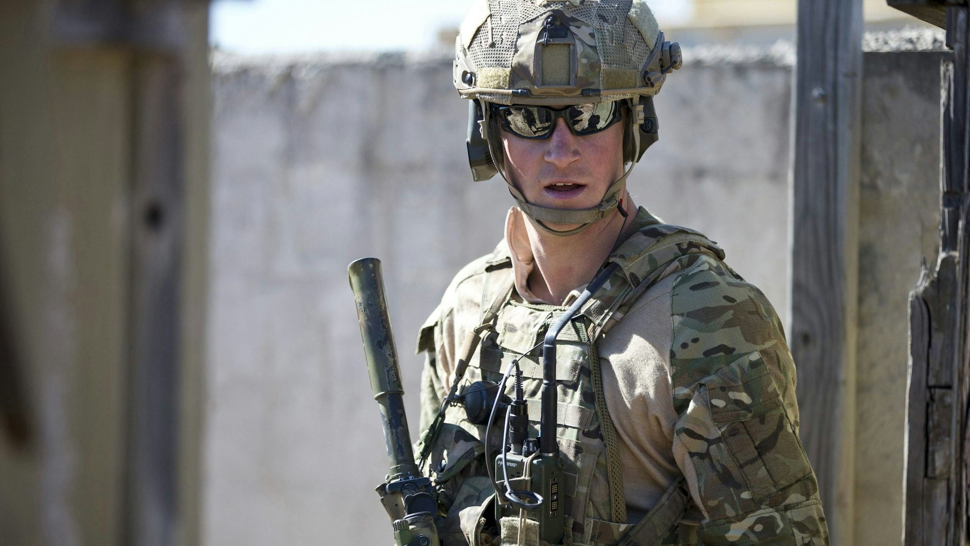 Von 2004 bis 2015 leistete Prinz Harry für insgesamt ein Jahrzehnt Dienst bei den britischen Streitkräften, wo er zum Captain aufstieg.