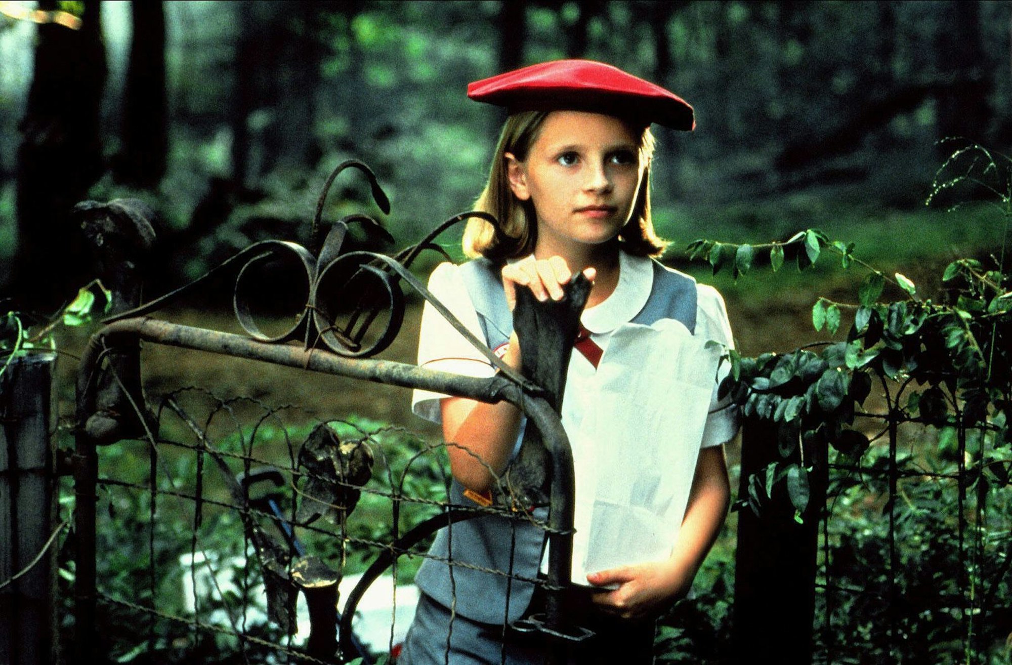 Ihre erste große Hauptrolle spielte die damals elfjährige Mischa Barton in der britischen Komödie „Lawn Dogs“ (1997). (Bild: IMAGO / Allstar)