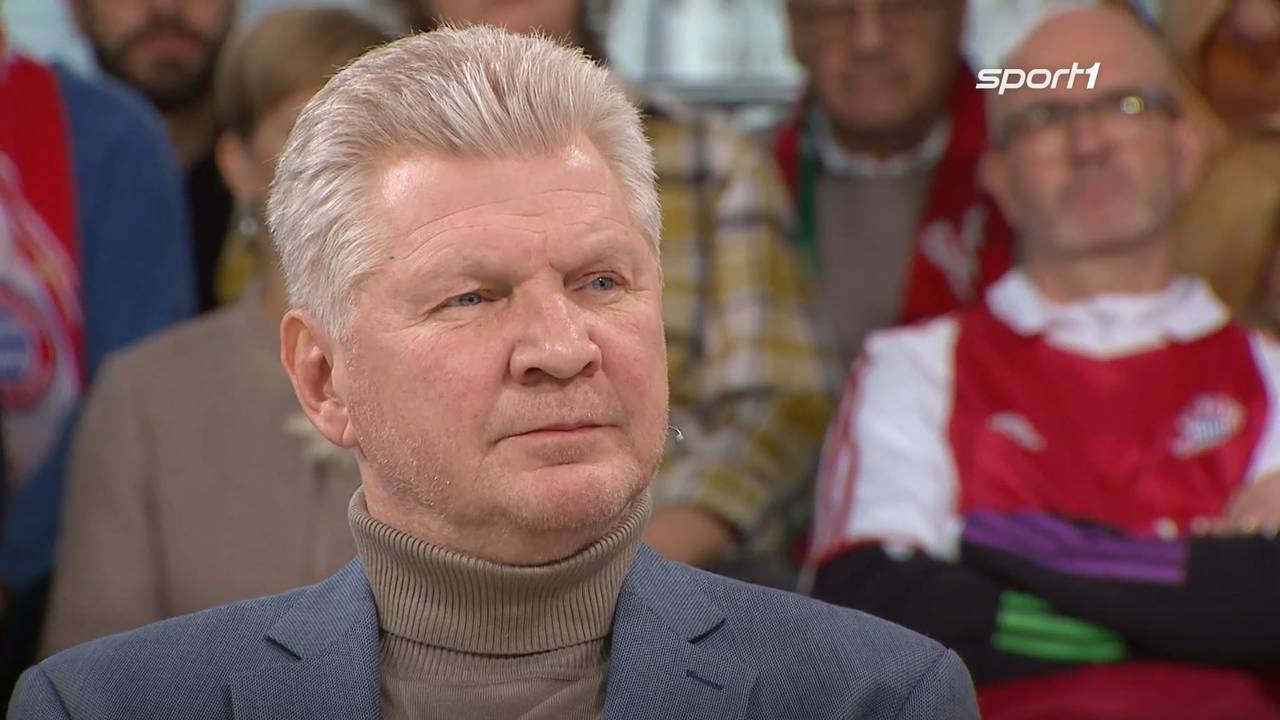 Stefan Effenberg sitzt im „Doppelpass“ auf Sport1.
