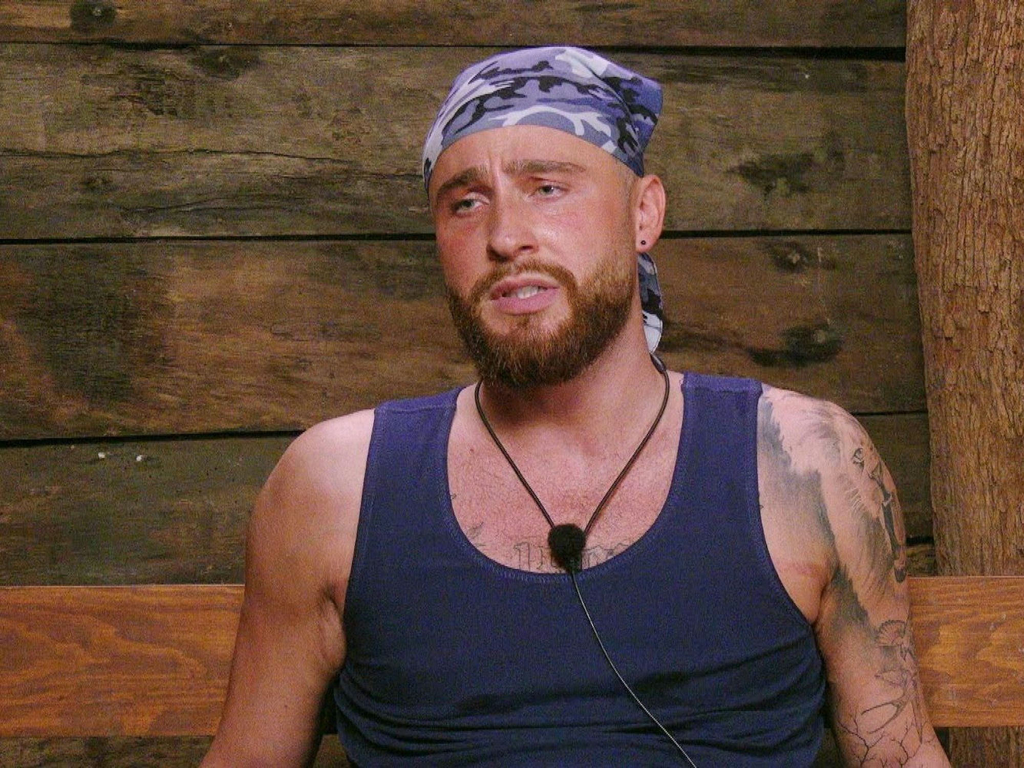 Umut Tekin erzählte im RTL-Dschungelcamp von einem Schwangerschaftsabbruch. (Bild: RTL)