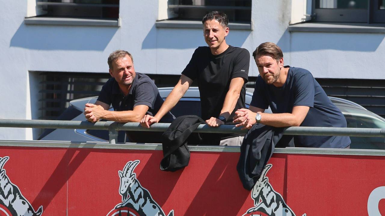 Im August 2022 noch gemeinsam beim 1. FC Köln: Jörg Jakobs, Christian Keller und Thomas Kessler (v. l.).