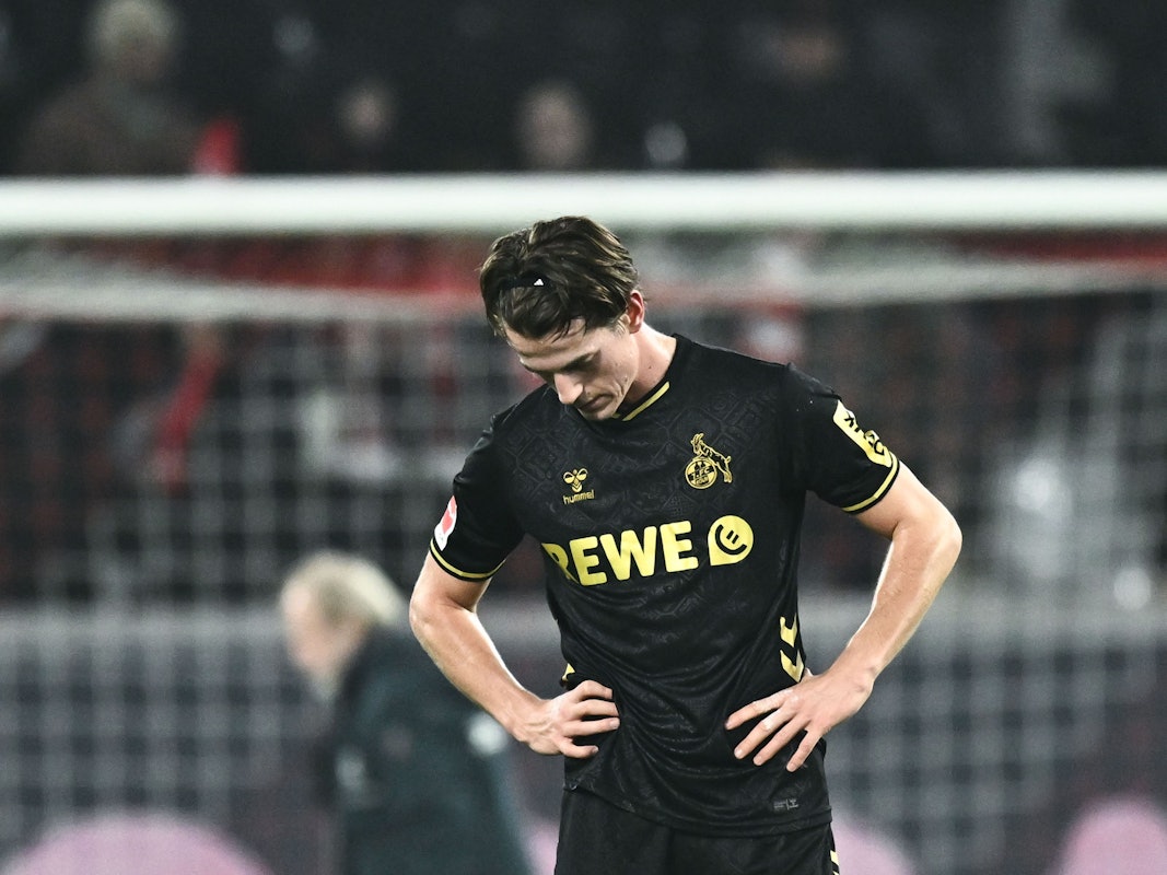 Kölns Jakub Kaminski war nach dem 1:2 beim SC Freiburg am 25. Januar 2026 enttäuscht.