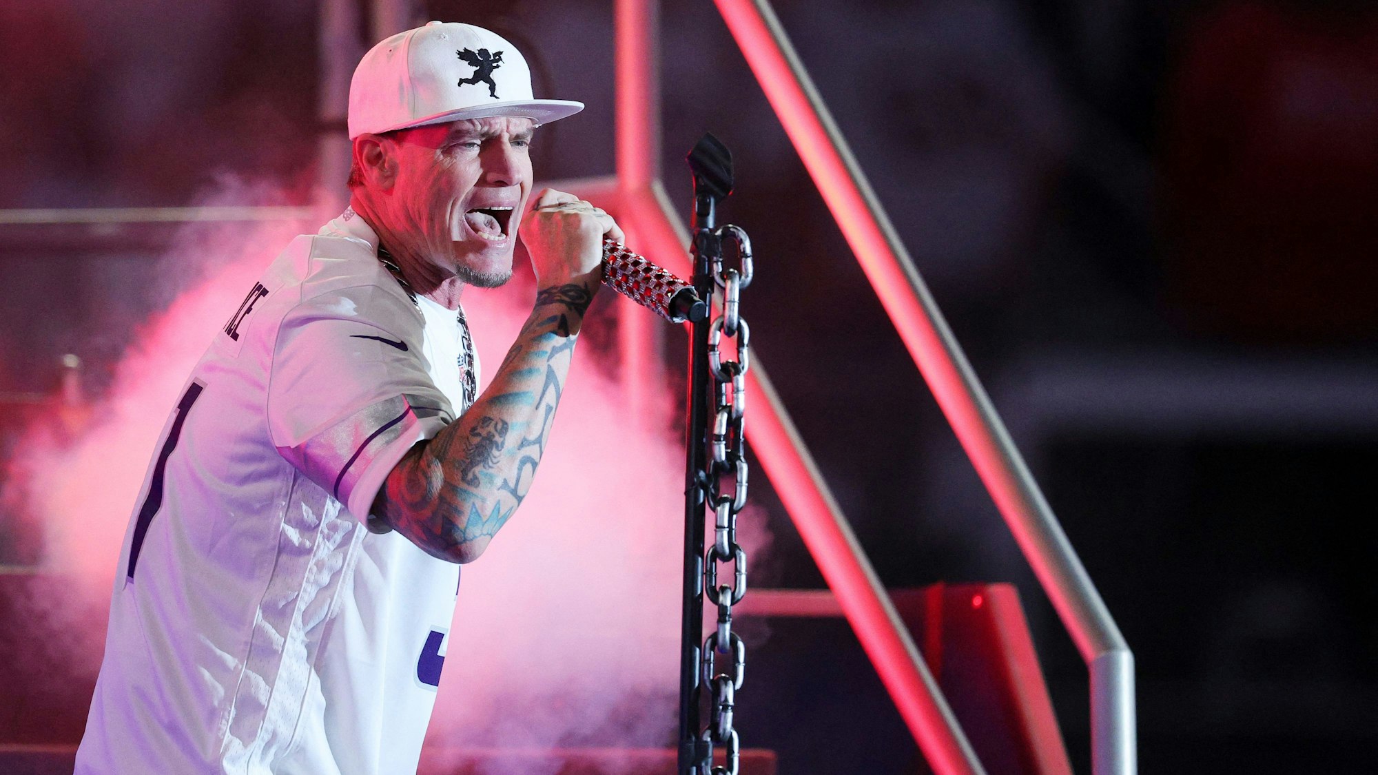 Vanilla Ice bei einem Konzert im Dezember 2024.